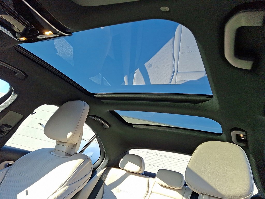 Used 2023 Mercedes-Benz C 300 4MATIC Sedan image 16