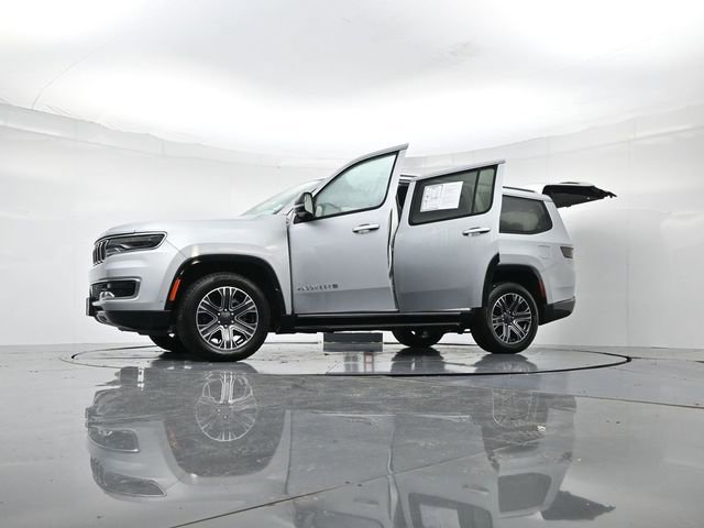 Used 2024 Jeep Wagoneer Series II w/ Flexible Seating Group image 46