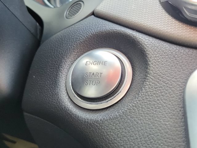 Used 2020 Mercedes-Benz GLA 250 4MATIC w/ Premium Package image 31