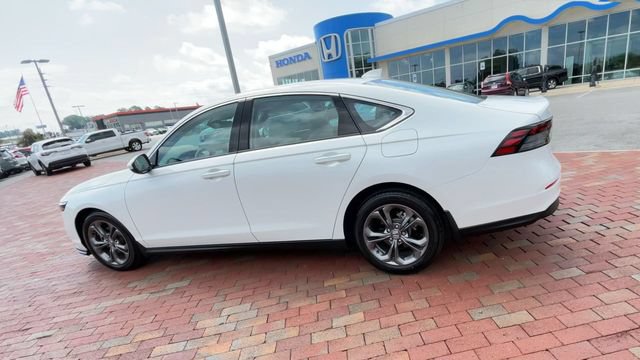Certified 2024 Honda Accord EX image 7