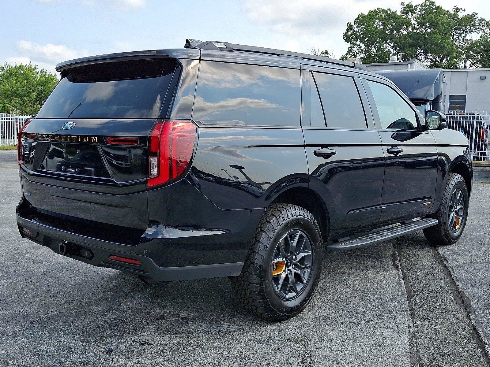 New 2026 Ford Expedition Tremor AWD/4WD image 4