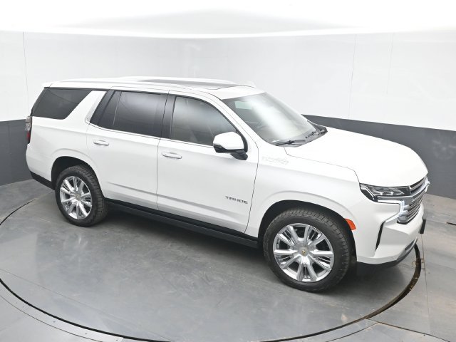 Used 2023 Chevrolet Tahoe High Country AWD/4WD image 1