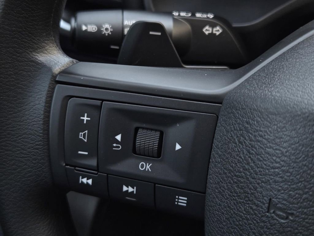 Certified 2026 Nissan Rogue S image 25