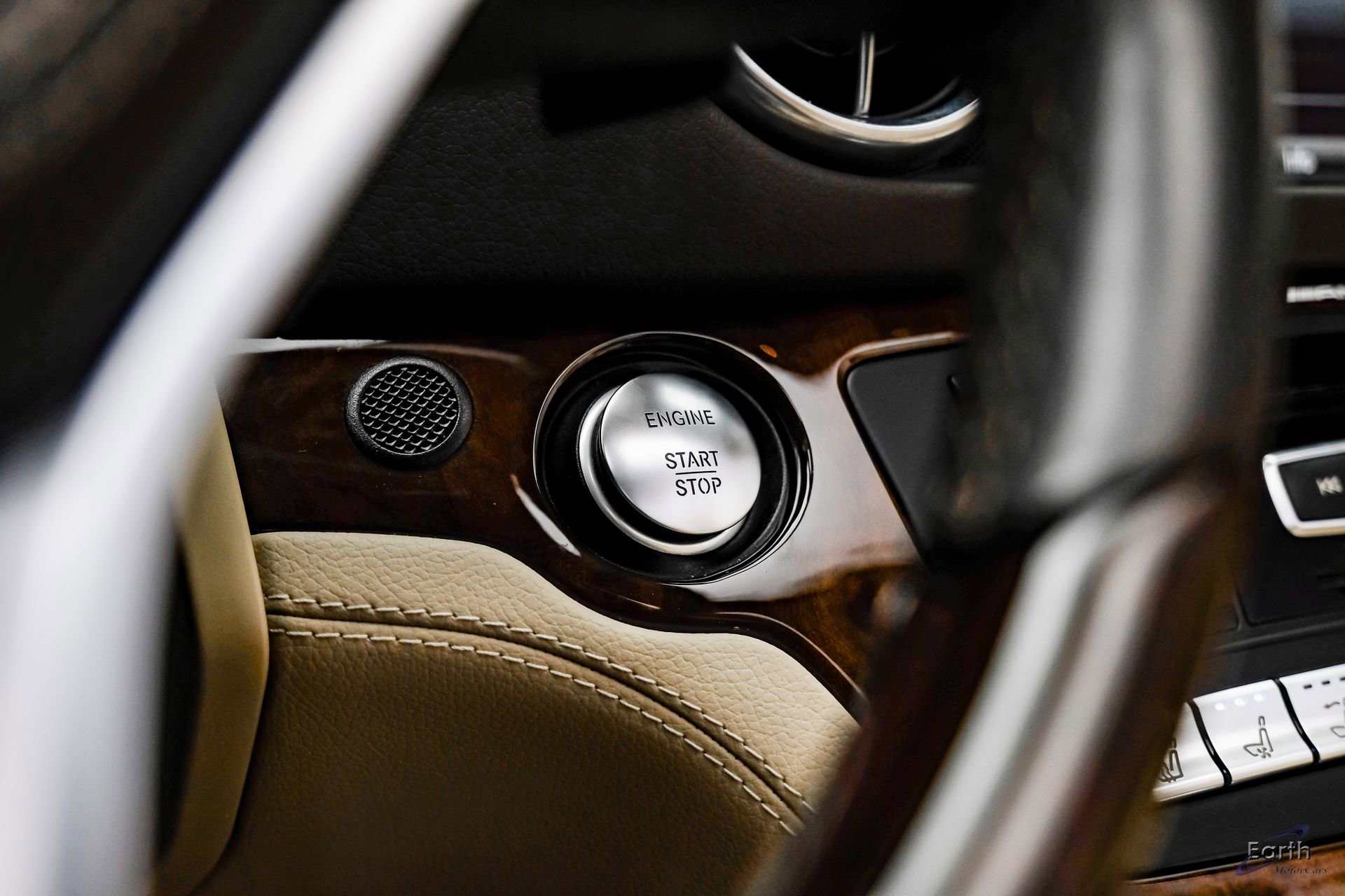 Used 2014 Mercedes-Benz SL 550 SL550 Roadster image 91