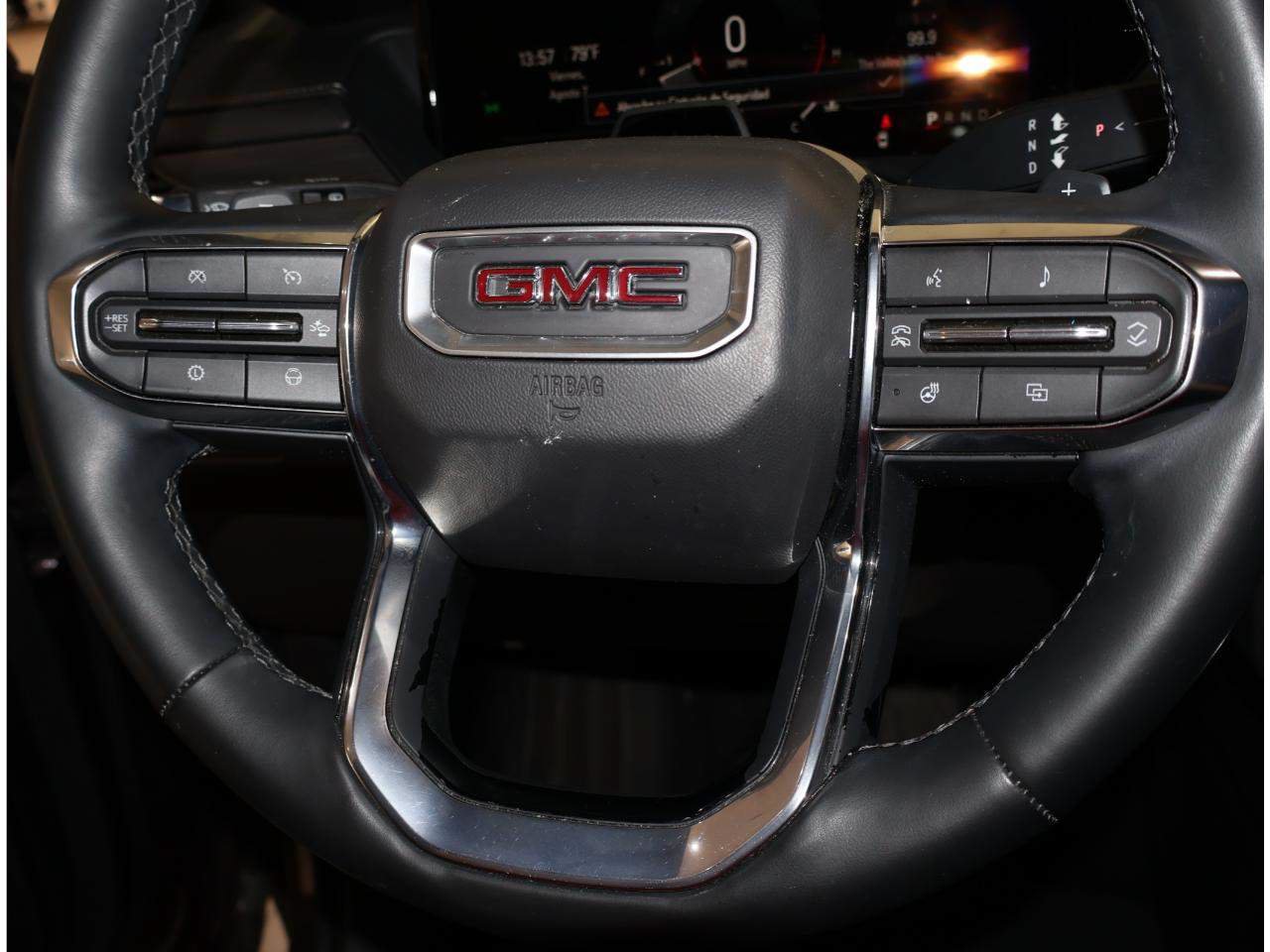Used 2025 GMC Acadia Elevation w/ Super Cruise Package AWD/4WD image 21