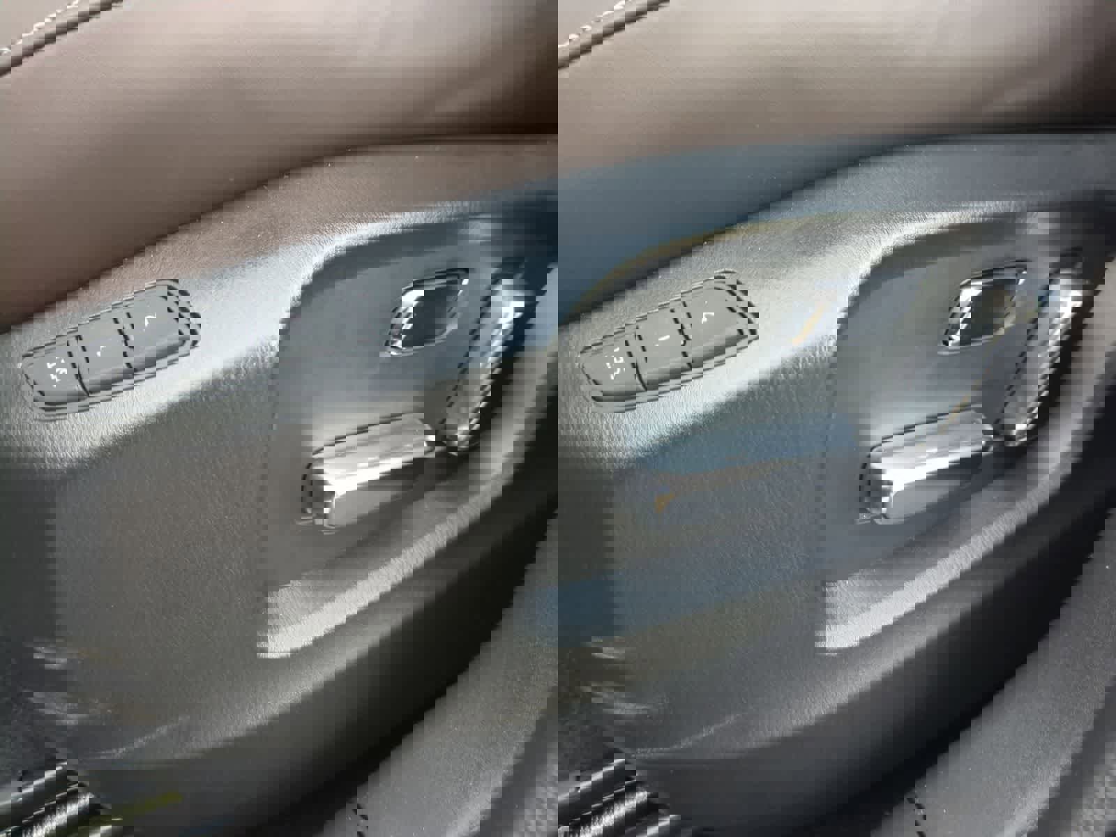 New 2025 MAZDA CX-5 Signature image 16