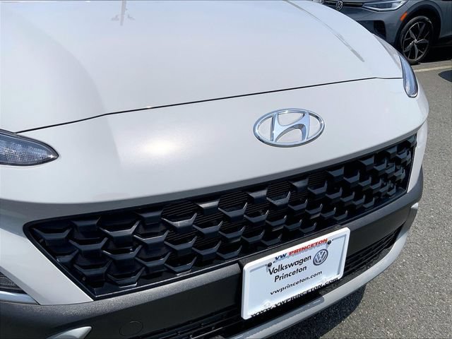 Used 2023 Hyundai Kona SEL AWD/4WD image 29
