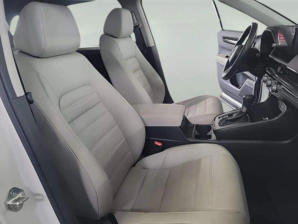 Used 2024 Honda CR-V EX-L image 29