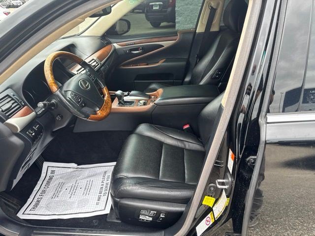 Used 2015 Lexus LS 460 L RWD image 11