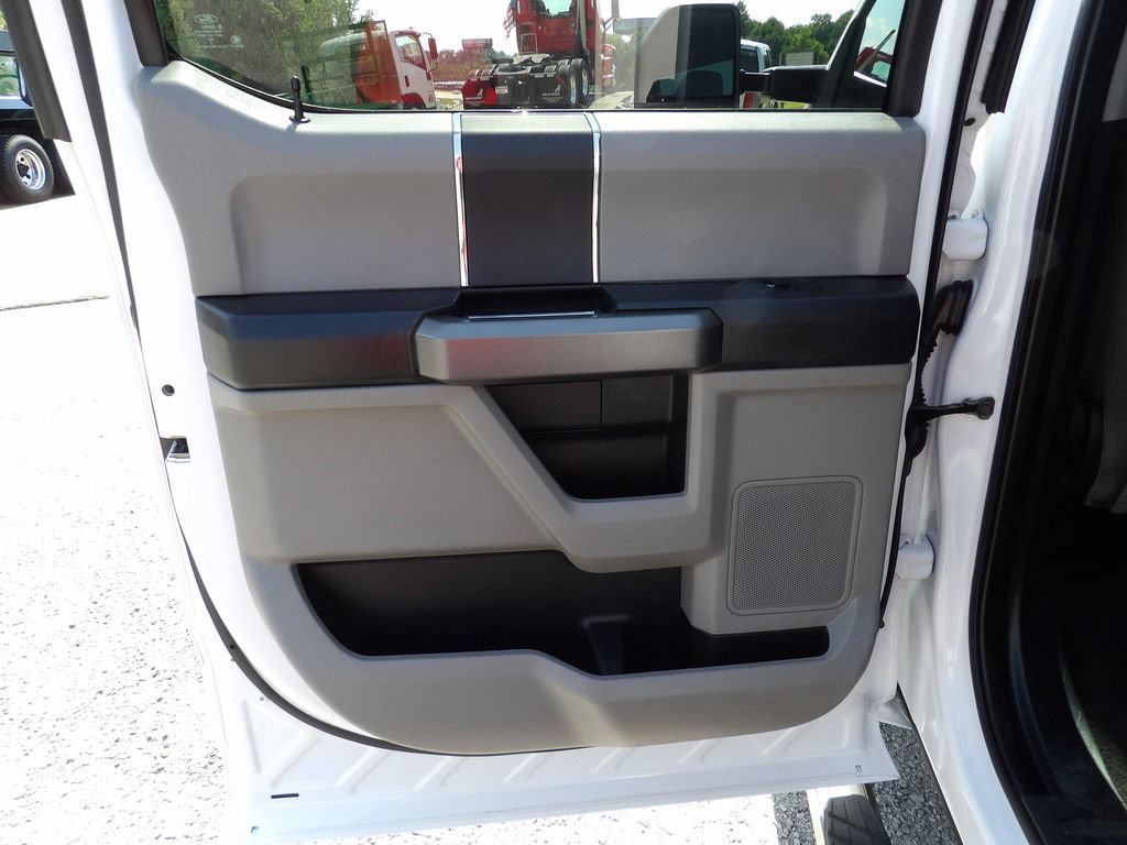 Used 2020 Ford F250 XLT w/ FX4 Off-Road Package AWD/4WD image 30