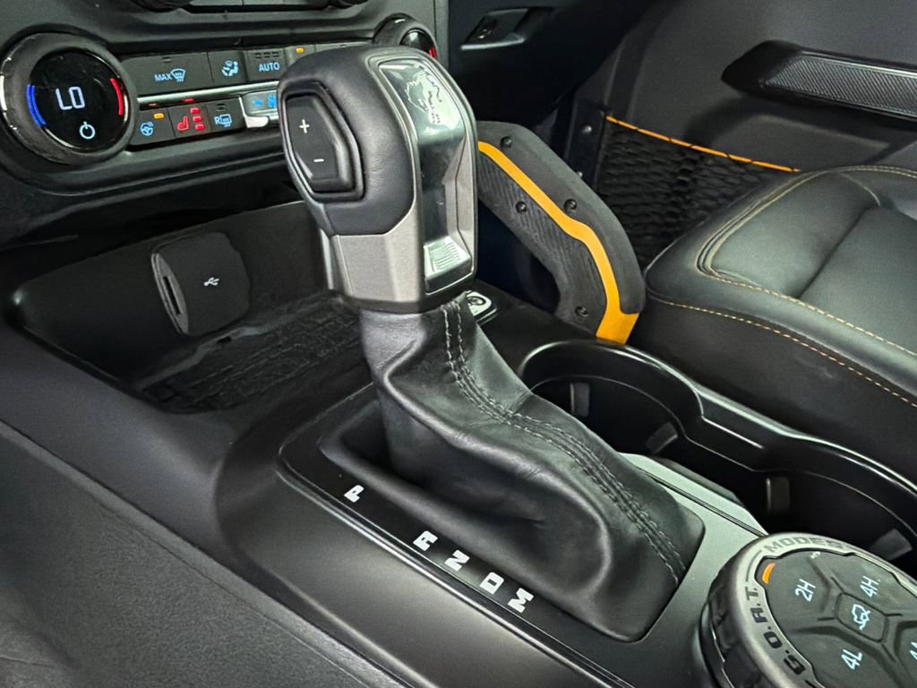 Used 2024 Ford Bronco Badlands AWD/4WD image 32