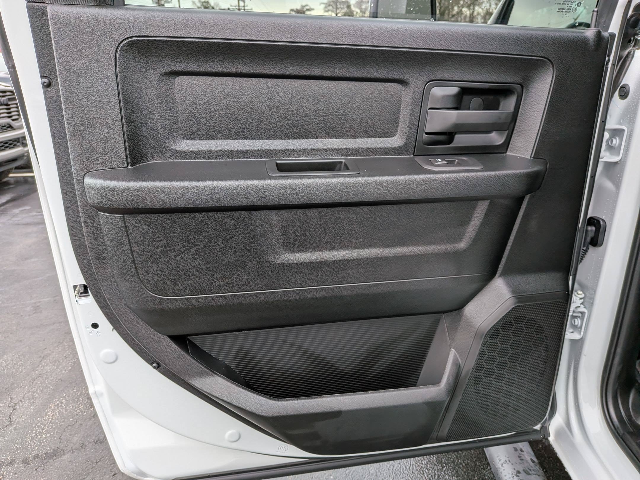 New 2026 RAM 2500 Tradesman AWD/4WD image 16