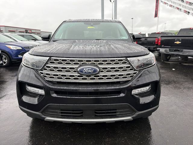 Used 2022 Ford Explorer Limited w/ Equipment Group 301A AWD/4WD image 11