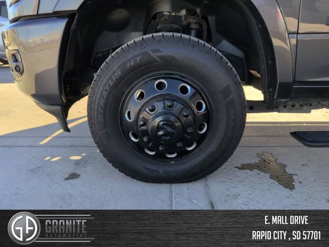 Used 2022 RAM 3500 Limited image 26