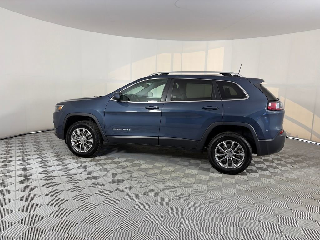 Used 2021 Jeep Cherokee Latitude Lux w/ Comfort/Convenience Group image 4