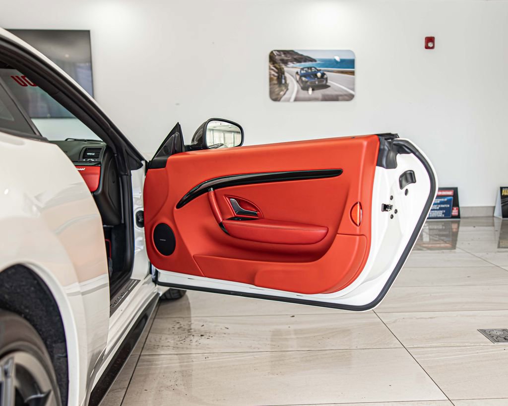 Used 2018 Maserati GranTurismo Sport image 31