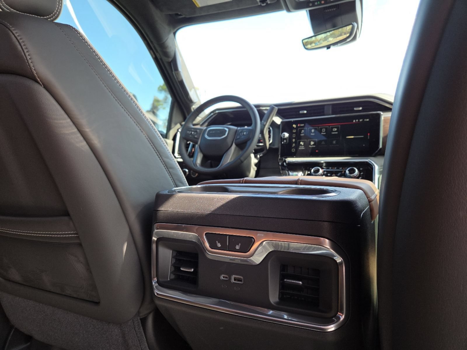 New 2026 GMC Sierra 2500 Denali Ultimate AWD/4WD image 30
