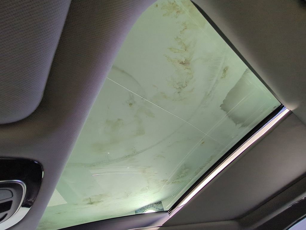 Certified 2022 Hyundai Santa Fe SEL Premium w/ Cargo Package image 24