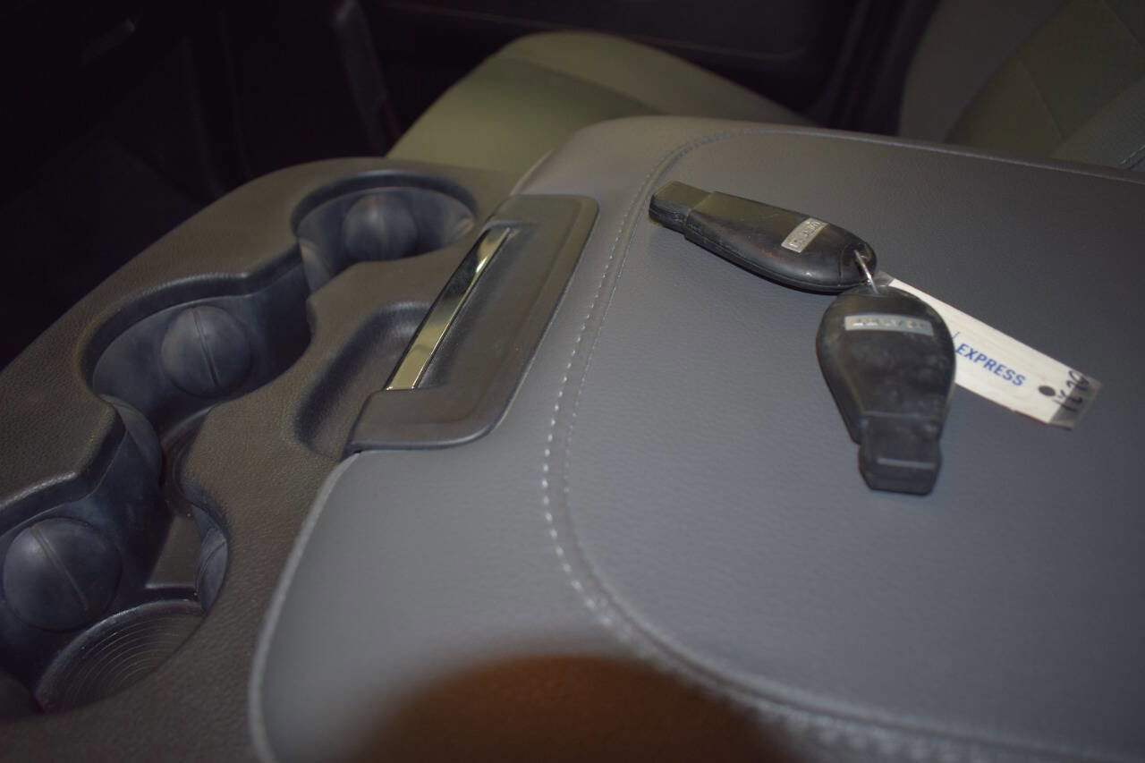 Used 2016 RAM 1500 Tradesman w/ Popular Equipment Group image 42