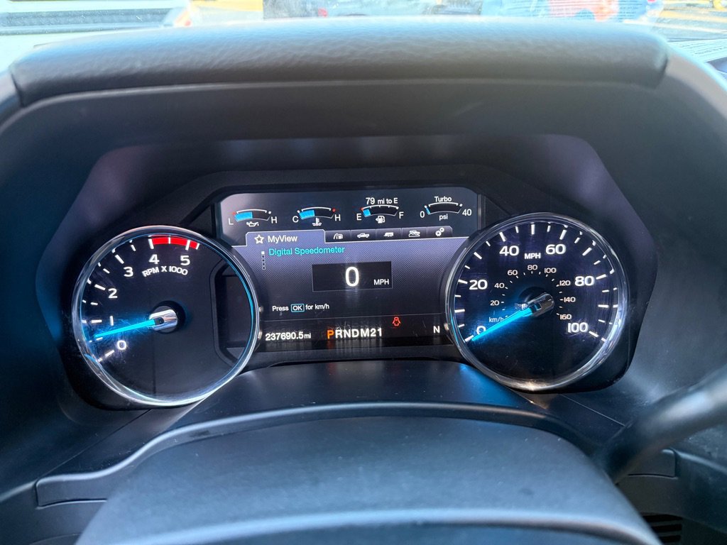 Used 2019 Ford F250 Lariat w/ Lariat Value Package AWD/4WD image 57