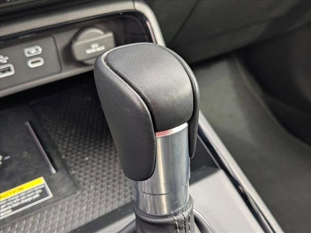 Used 2025 Honda CR-V EX-L image 11