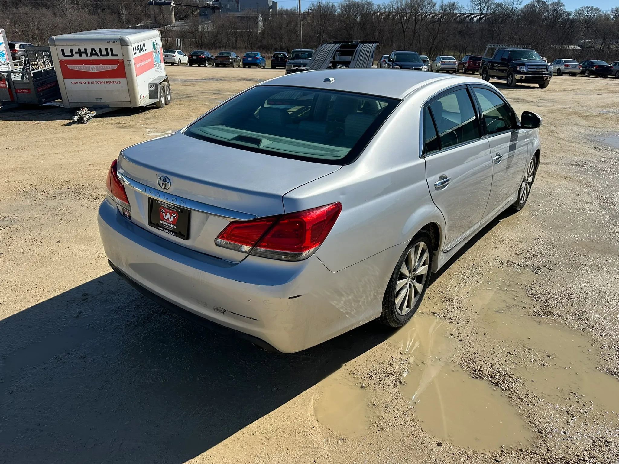 Used 2011 Toyota Avalon Limited FWD image 6
