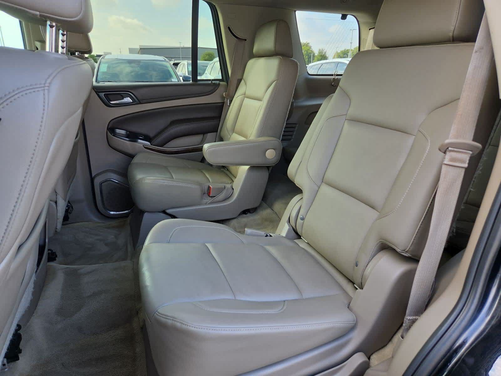Used 2015 Chevrolet Tahoe LT RWD image 18