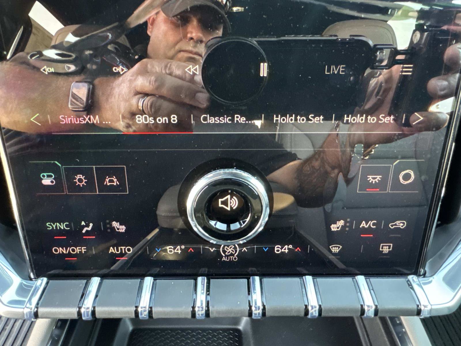 New 2026 GMC Acadia Elevation w/ Elevation Premium Package image 30