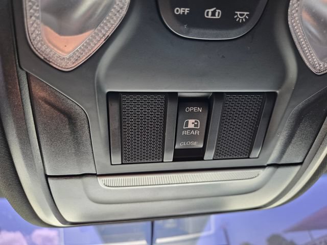 Certified 2024 RAM 1500 Tradesman w/ Night Edition AWD/4WD image 29