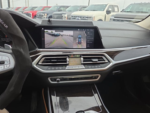 Used 2019 BMW X7 xDrive40i w/ Premium Package AWD/4WD image 17