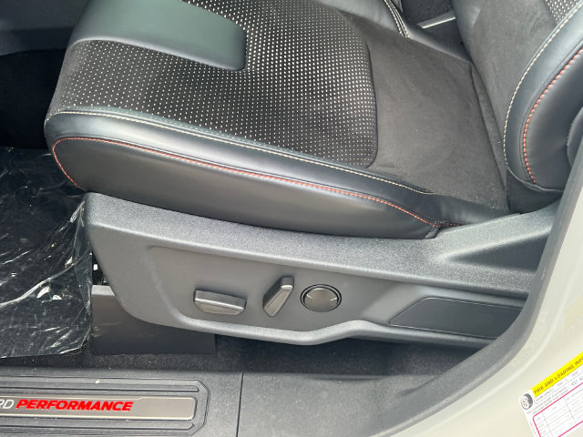 New 2026 Ford Bronco Raptor w/ Interior Carbon Fiber Pack AWD/4WD image 12