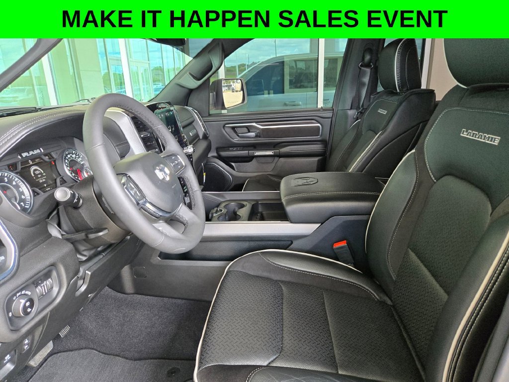 Used 2025 RAM 1500 Laramie w/ Laramie Southwest Edition AWD/4WD image 9