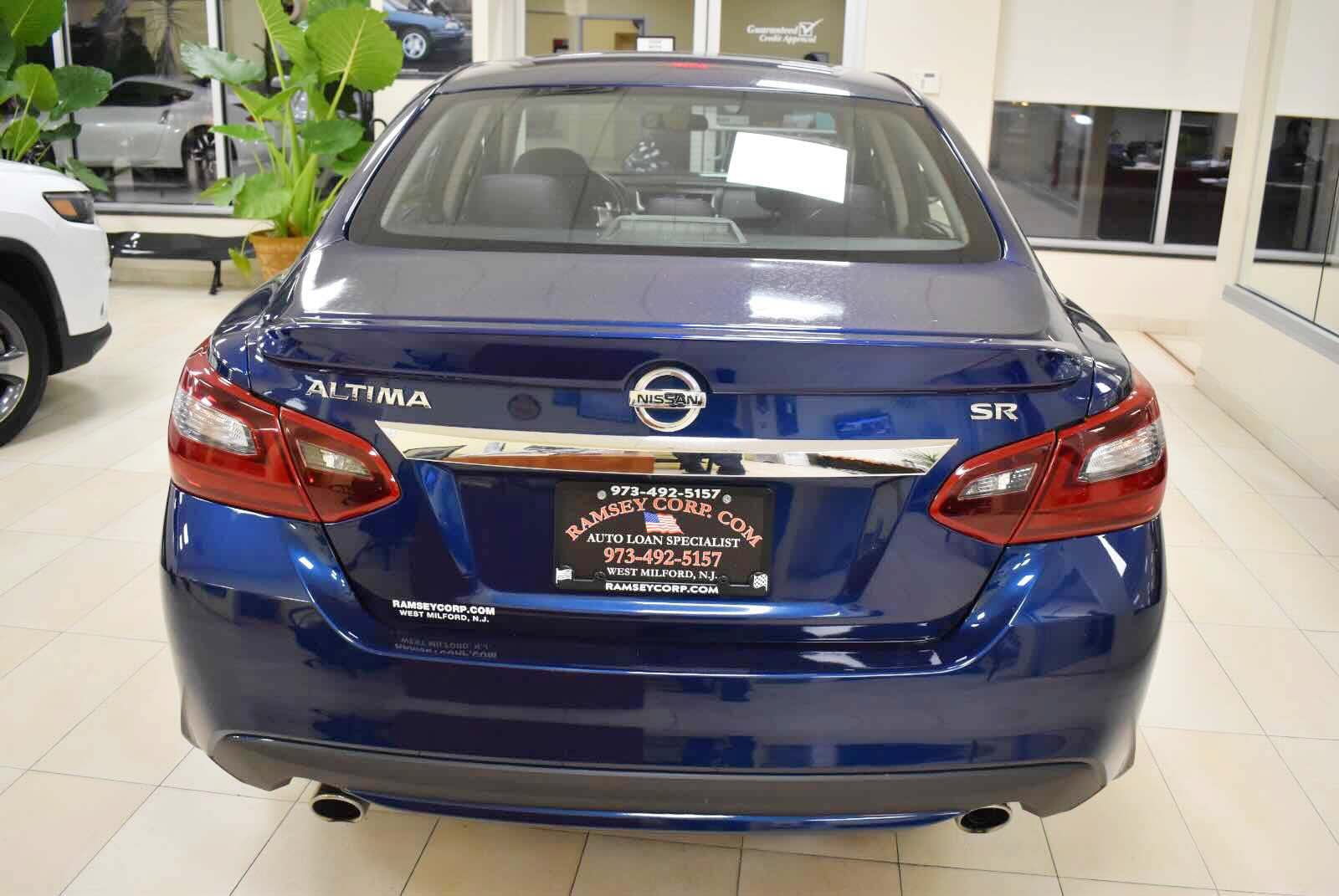 Used 2018 Nissan Altima 2.5 SR FWD image 5