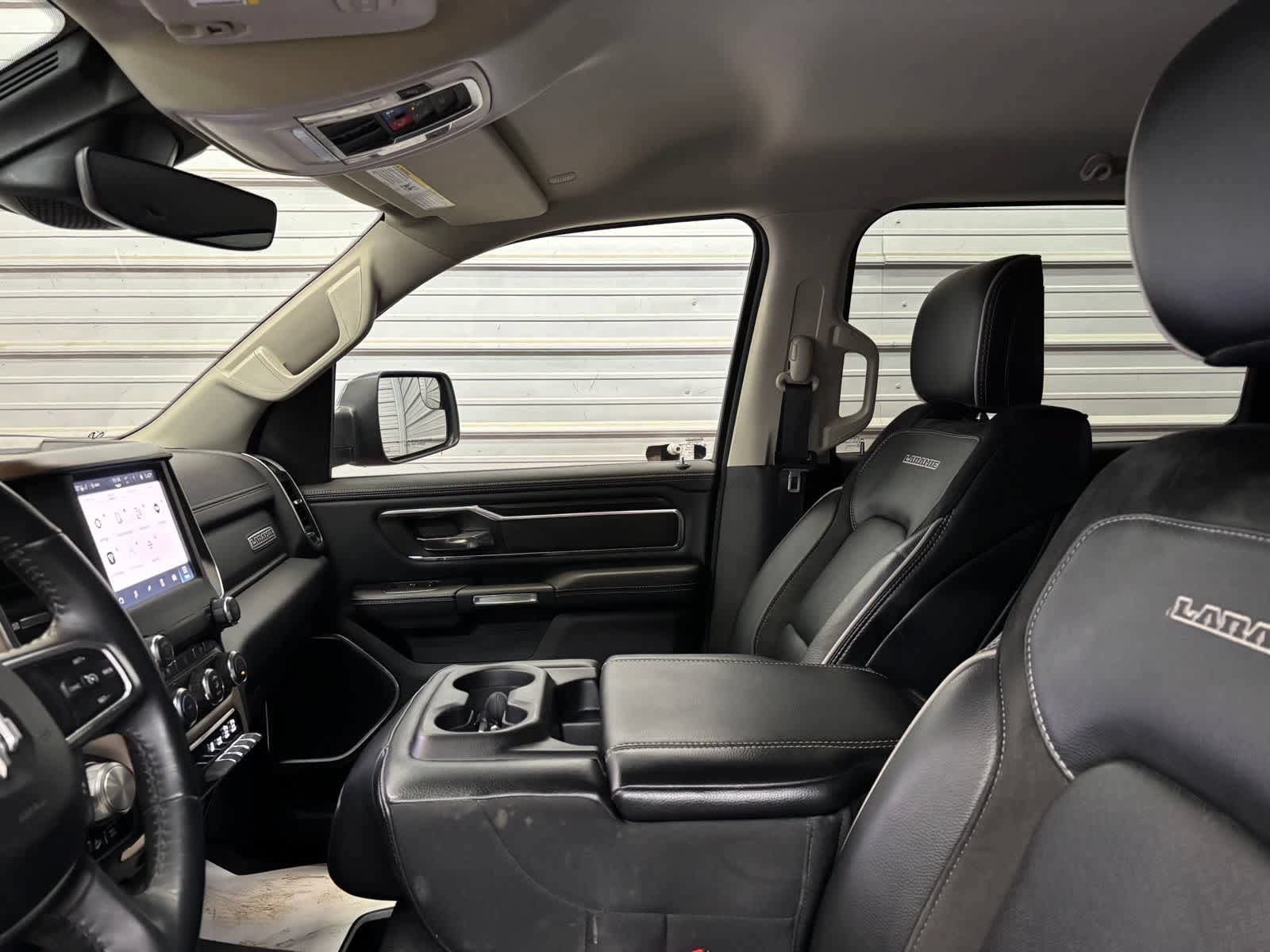 Used 2022 RAM 1500 Laramie AWD/4WD image 21