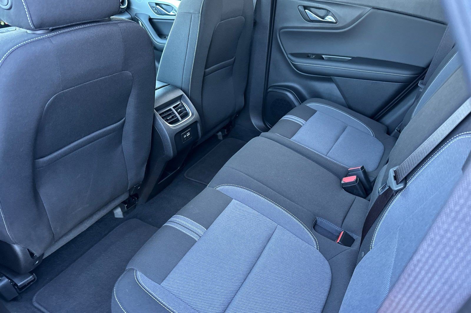 Certified 2025 Chevrolet Blazer LT image 13