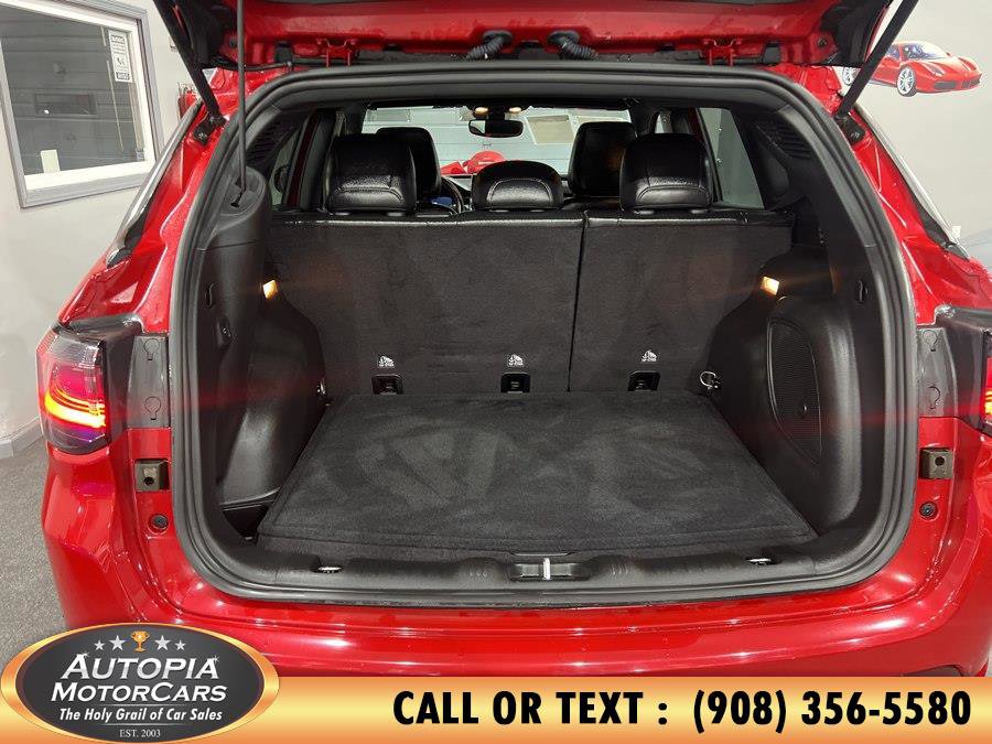 Used 2022 Jeep Compass Limited w/ (RED) Package image 19