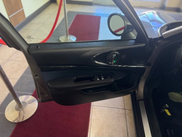 Used 2016 MINI Cooper Clubman image 13