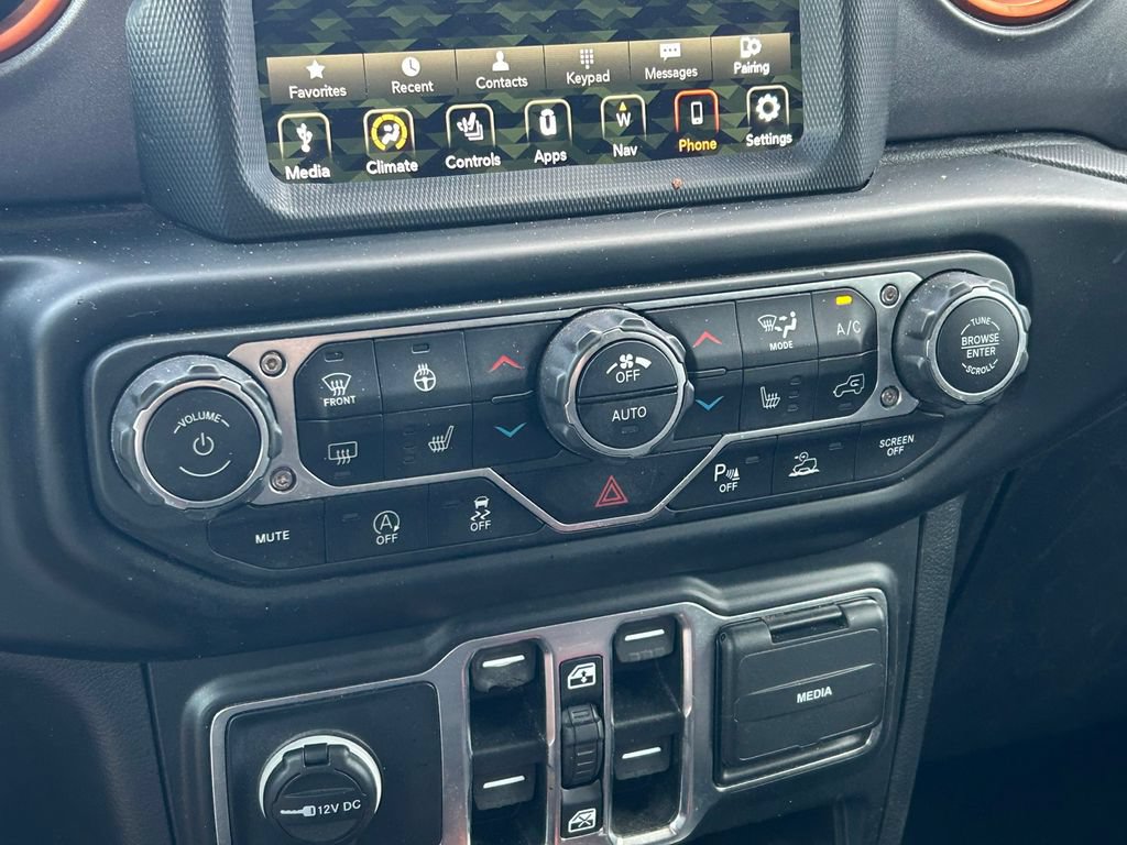 Used 2021 Jeep Gladiator Mojave AWD/4WD image 31