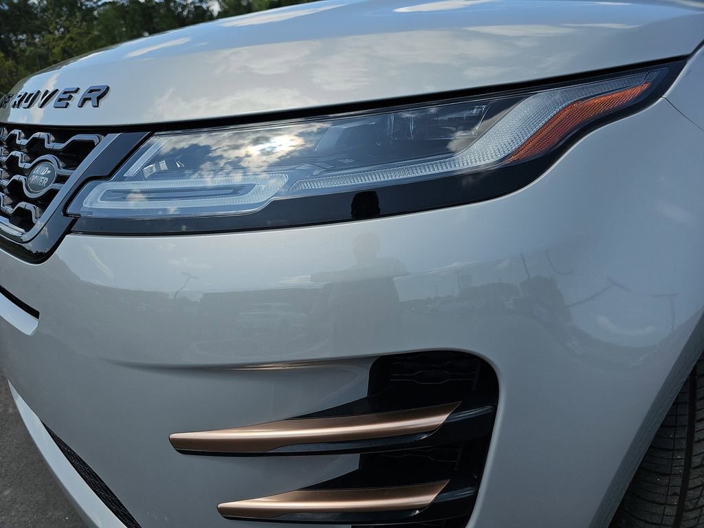 Used 2023 Land Rover Range Rover Evoque R-Dynamic SE image 35