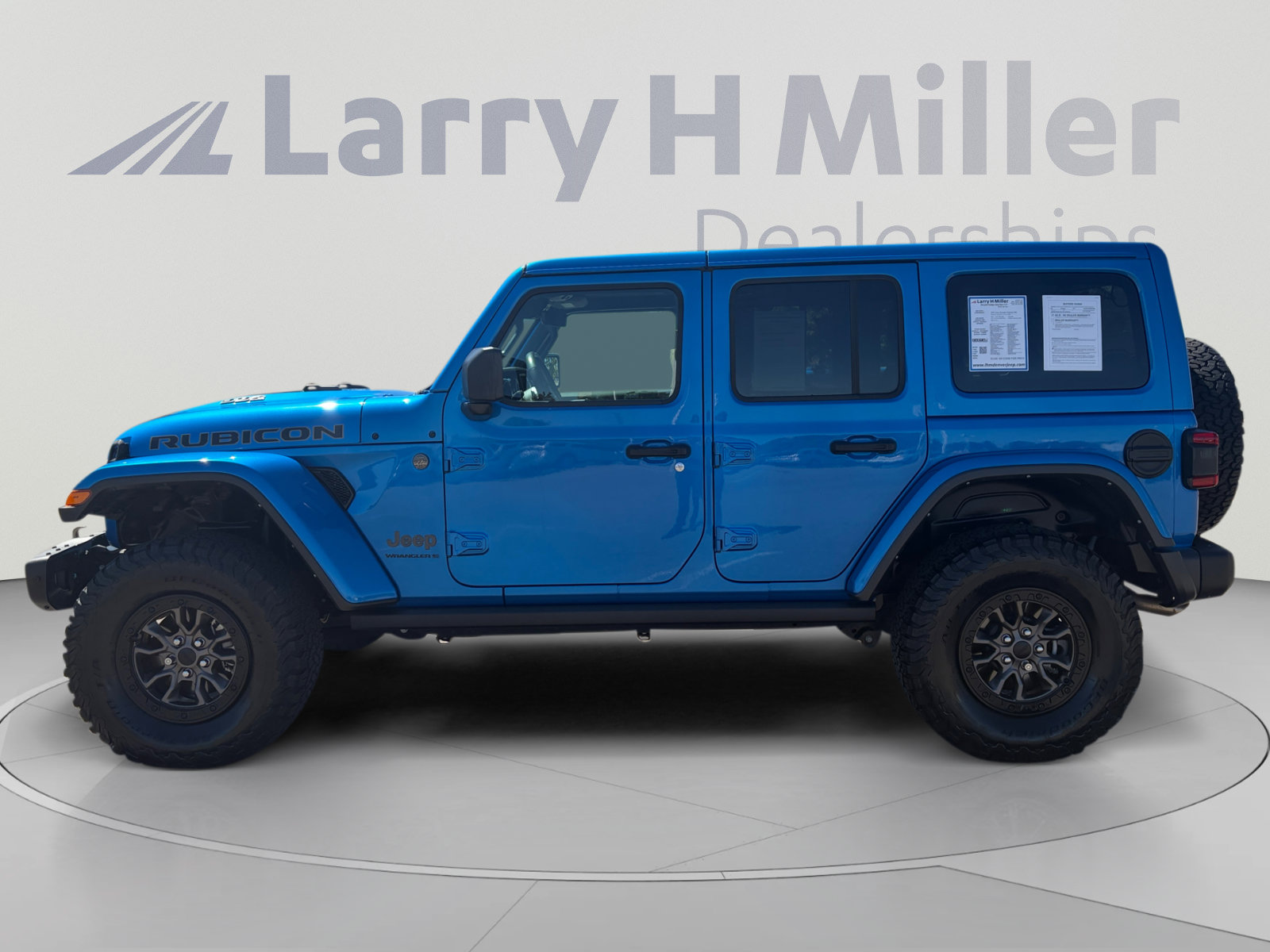 Used 2023 Jeep Wrangler Unlimited Rubicon 392 w/ Trailer Tow Package AWD/4WD image 3