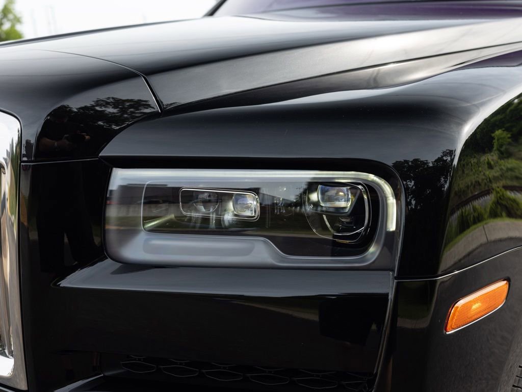 Certified 2021 Rolls-Royce Cullinan AWD/4WD image 15