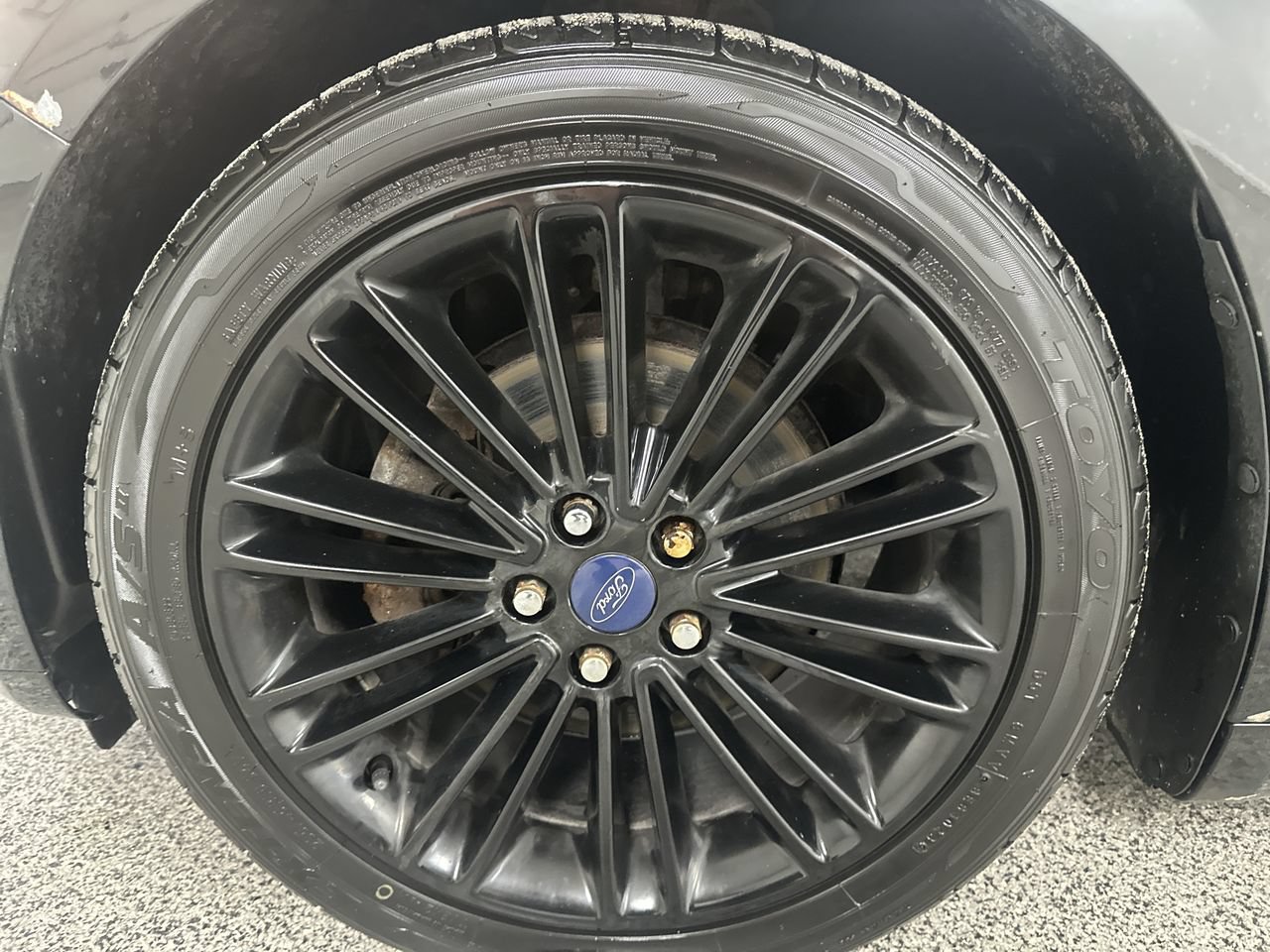 Used 2016 Ford Fusion SE w/ Equipment Group 202A FWD image 16