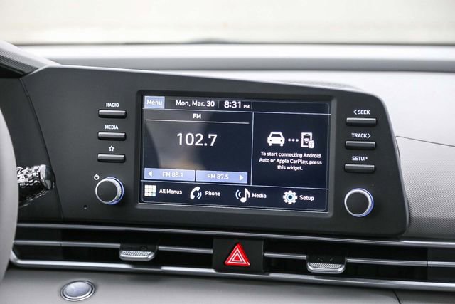 New 2026 Hyundai Elantra Sport FWD image 17