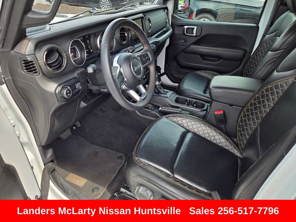 Used 2023 Jeep Gladiator Overland AWD/4WD image 17