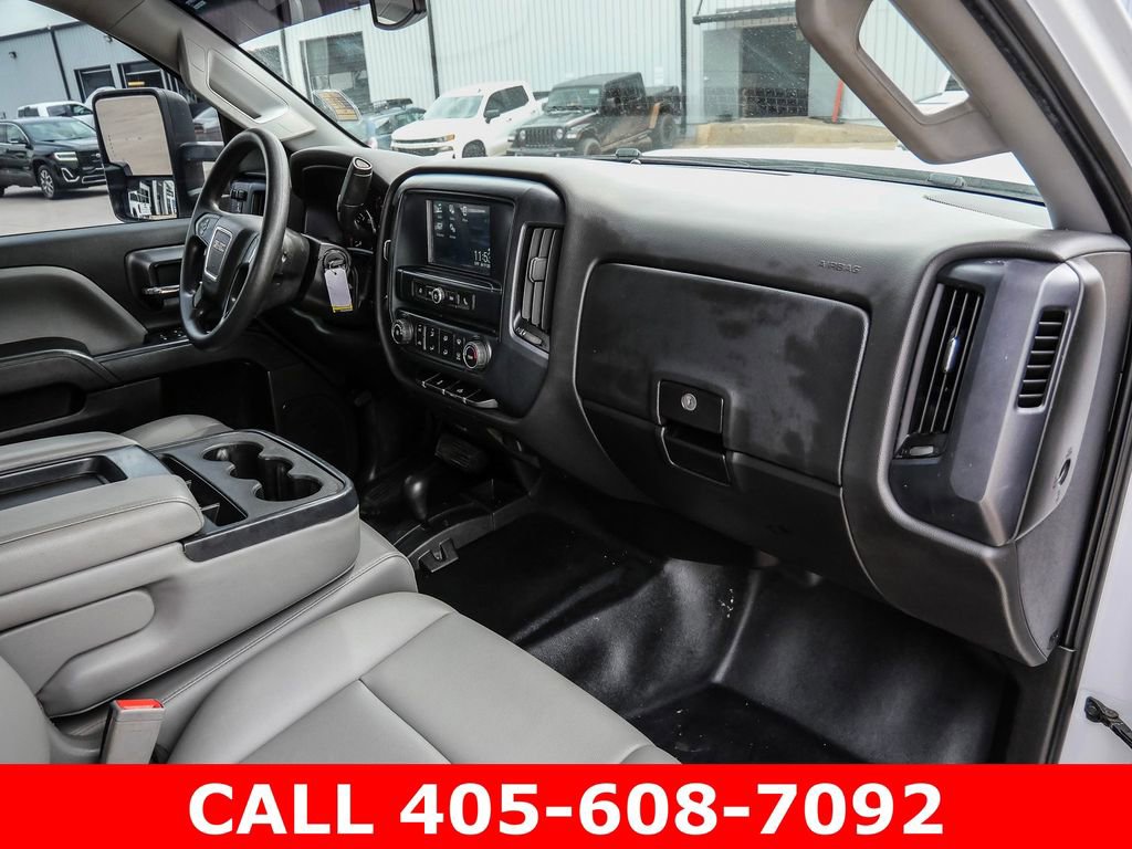 Used 2018 GMC Sierra 3500 4x4 Double Cab w/ Sierra Convenience Package image 14