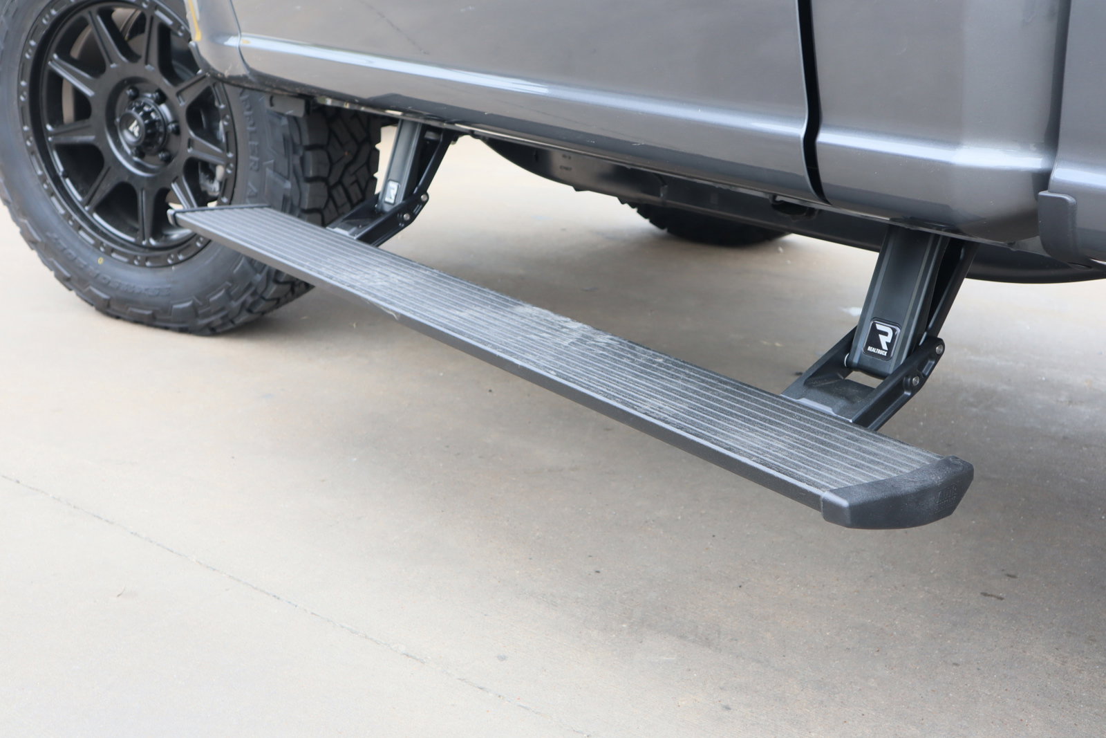 New 2025 Ford F150 XL w/ Equipment Group 103A High image 13