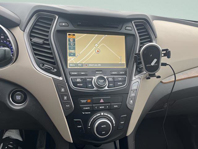 Used 2016 Hyundai Santa Fe Limited w/ Option Group 04 AWD/4WD image 11