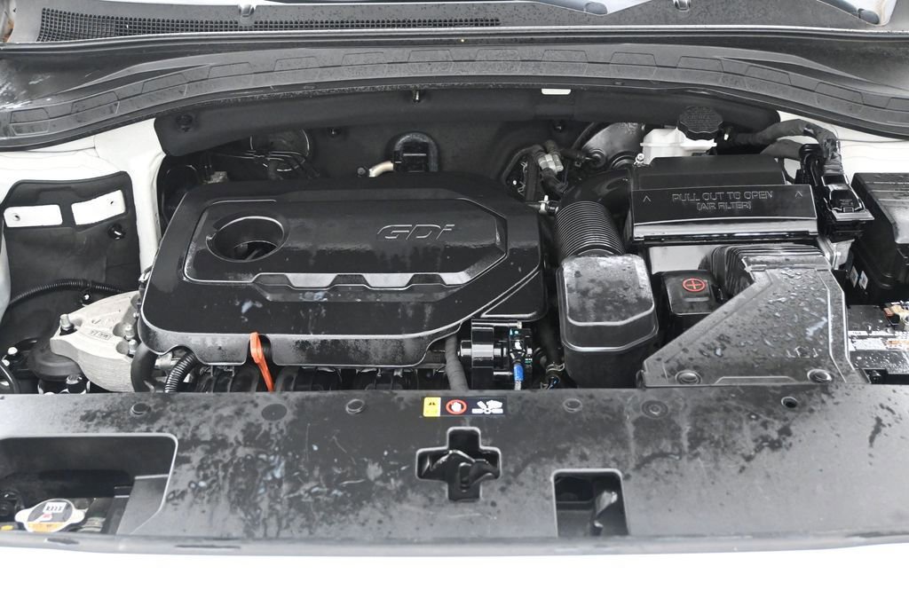 Used 2020 Hyundai Santa Fe Limited FWD image 16