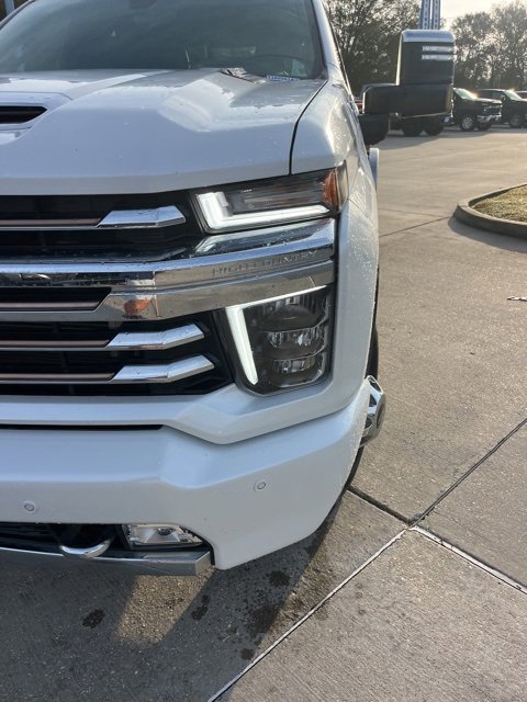 Used 2022 Chevrolet Silverado 3500 High Country image 11