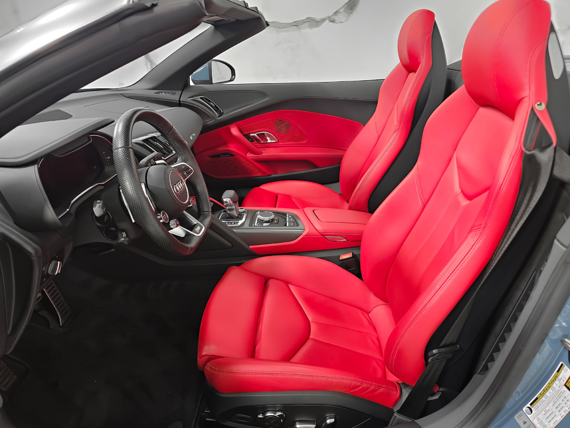 Used 2022 Audi R8 V10 performance RWD image 25